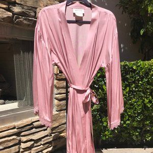 BHLDN Matine Silky Long-Sleeve Lace-Trimmed Robe